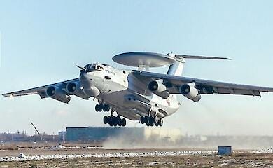 ВСУ сбили редкий самолет РФ А-50, еще один подбили - СМИ