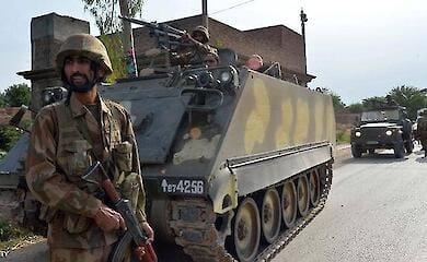 Пакистан завдав ударів "по укриттях терористів" в Ірані