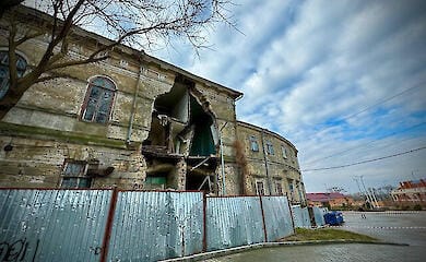 В Одессе обрушилась стена инфекционной больницы