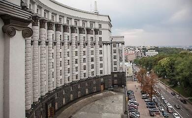 Украина может на 50 лет запретить транспортное сообщение с Россией