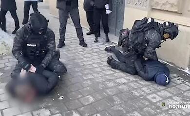 Розбійні напади на "криптовалютників": Нацполіція затримала банду