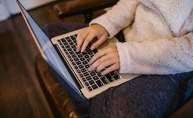 Пострадавшие от войны украинцы могут бесплатно пройти IT-курсы