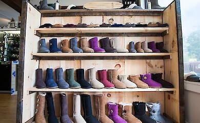 Как очистить угги от загрязнений 