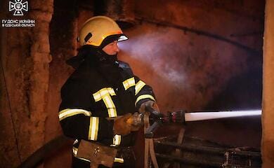 Пожежа на складі в Одесі спалахнула сьогодні вранці