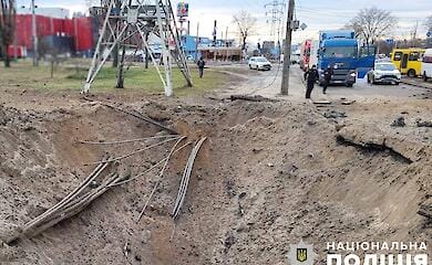 В Киеве ракетами РФ поврежден многоквартирный жилой дом