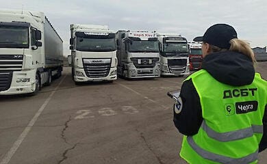 "єЧерга" заработает для автобусов на всех пунктах пропуска с ЕС и Молдовой