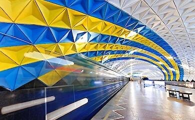 У харківському метро через російські обстріли протікає стеля