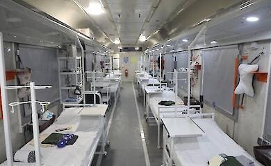  "Укрзалізниця" облаштувала додаткові санітарні вагони для потреб ЗСУ