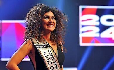 Титул "Міс Німеччина" отримала 39-річна уродженка Ірану