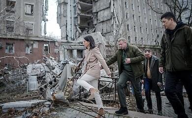 Кортеж Анналены Бербок преследовал дрон РФ