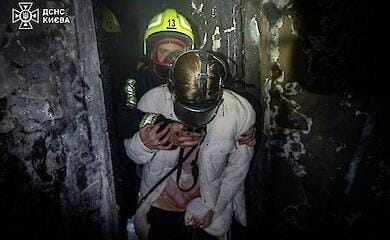 У Києві виникла пожежа в багатоповерхівці