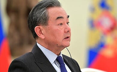 Китай предлагает провести конференцию по "украинскому кризису"