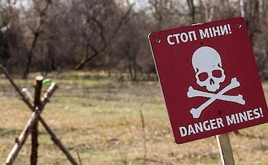 Наїхав на міну: у Херсонській області постраждав аграрій