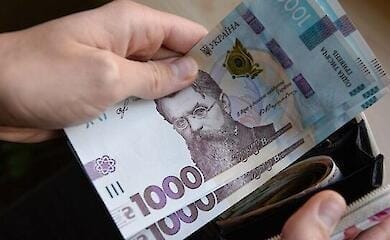 Мінсоцполітики пропонує розширити перелік ВПО, які мають право на продовження виплат