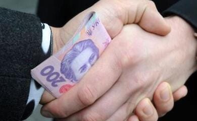 Більшість українців вважають, що рівень корупції у країні зріс - опитування