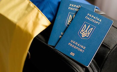 В Украине меняется стоимость оформления загранпаспорта