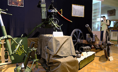 У Києві проходить виставка української зброї