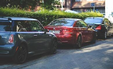 Парковка в Киеве снова станет платной