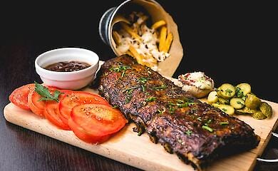 Рецепти смачного соусу до м'яса 