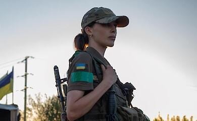 Украинцам напомнили, как взаимодействовать с женщинами-ветеранами