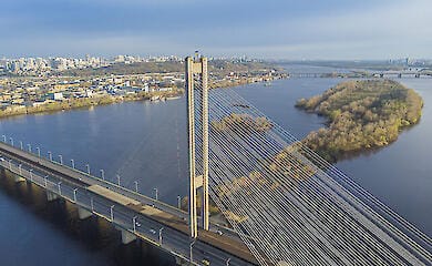 У Києві тимчасово обмежать рух Північним мостом