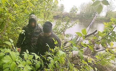Перепливли річку: чоловіки вирішили незаконно повернутися в Україну