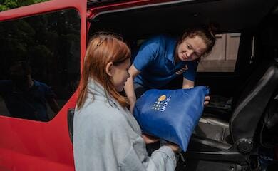 Від Запоріжжя до Львова: як працюють Центри допомоги врятованим