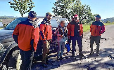 Жінка три дні блукала в лісі Закарпаття