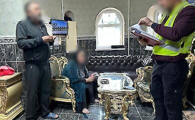 Поліція затримала "кримінального авторитета" і бандитів