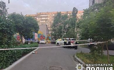 У столиці розшукали чоловіка, який запускав салюти о 4 ранку