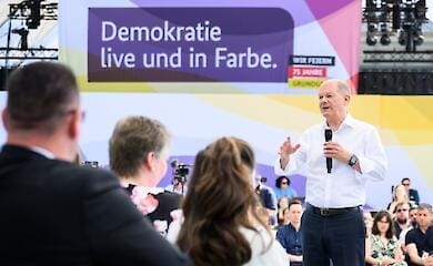 Путін переконував канцлера Шольца, що Україна "є частиною Росії"