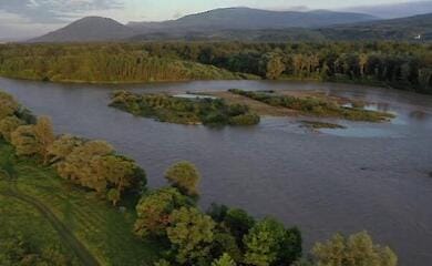 Тіло потопельника виявили на острівці посеред річки Тиса