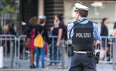 У Німеччині поліцейський із місця ДТП вкрав 180 кілограмів сиру