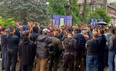 Протест у Ворохті: люди перекрили дорогу і заблокували роботу ТЦК