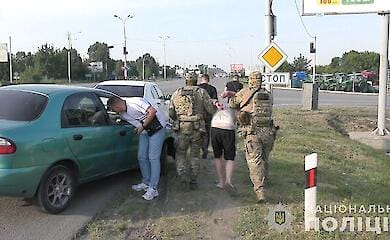 В Днепре преступники похищали мобильные телефоны погибших военных, чтобы присвоить их деньги