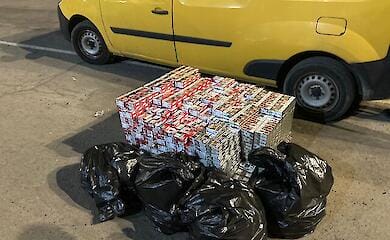 На Закарпатті поляк намагався вивезти контрабандні сигарети в Угорщину