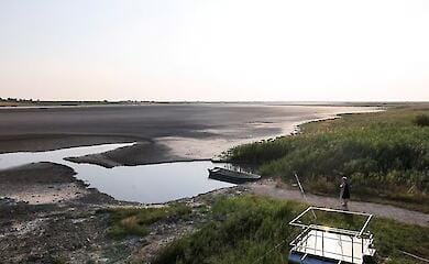 В Сербии от жары высохло озеро