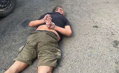 На Закарпатье мужчина ранил ножом пограничника