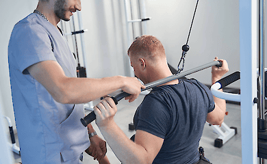 Общественным организациям, которые помогают ветеранам, дают гранты 