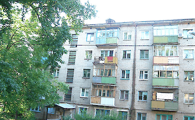 На временно оккупированных территориях забирают жилье у людей, покинувших свои дома из-за войны