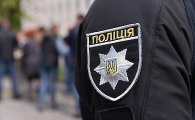 Поліція шукає підлітків, які влаштували розваги біля меморіалу загиблим воїнам на Одещині
