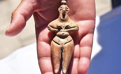 В Турции археологи обнаружили уникальную статуэтку