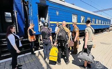 Загострення на Покровському напрямку: мешканців трьох міст просять евакуюватися
