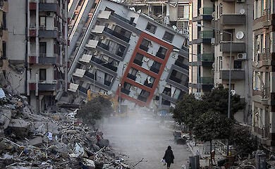 Прорив у прогнозуванні землетрусів: штучний інтелект пророкує з точністю 70%