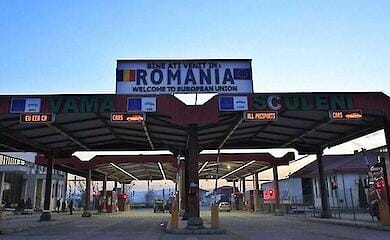 Румунія на кордоні ввела обовʼязковий техогляд для українських авто