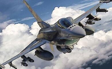 У Генштабі підтвердили втрату літака F-16 під час відбиття російської атаки