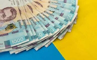 Зарплаты украинцев вырастут в 2025 году на 8%