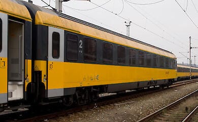 Из-за масштабных наводнений в Польше и Чехии транспортные операторы обеих стран отменили ряд рейсов в Украину