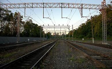 Вибіг на колії: на Закарпатті під потягом загинув 10-річний хлопчик