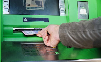 Прожитковий мінімум та пенсії у 2025 році не зміняться – деталі держбюджету